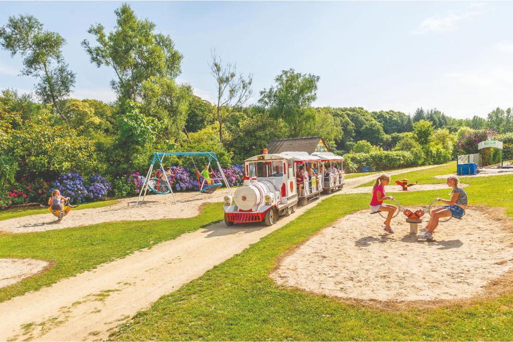 Camping Landudec Exterior photo